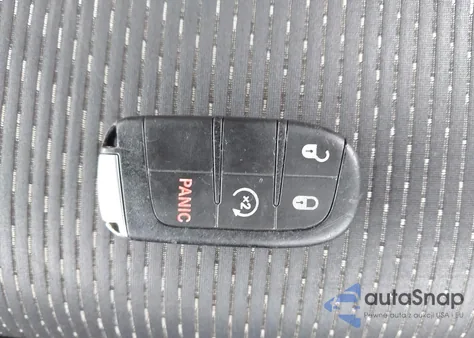 2014 Dodge Journey Sxt z USA, uszkodzony, nr VIN 3C4PDDBG9ET226441